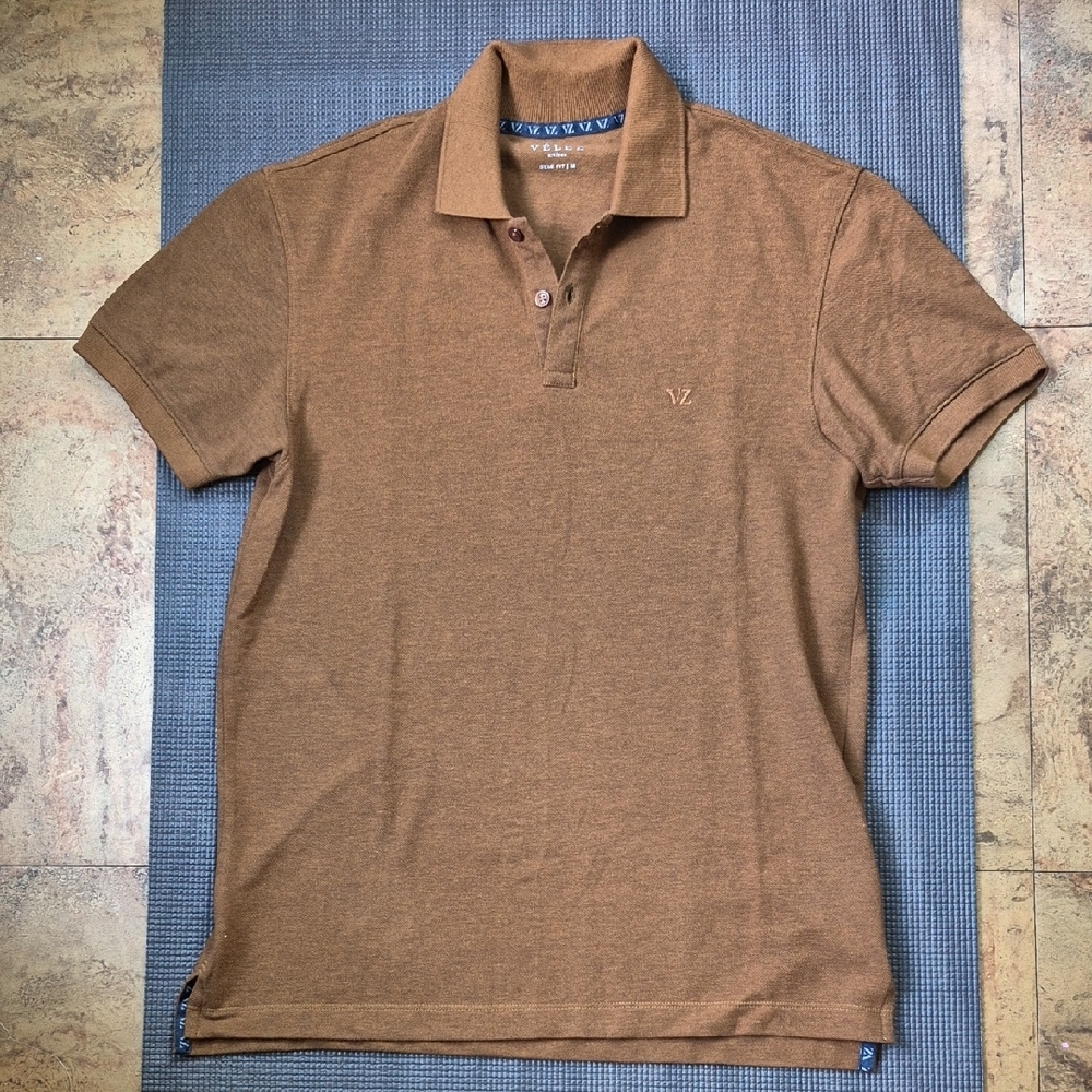 Tan Polo Shirt with Classic Collar and Short Sleeves
